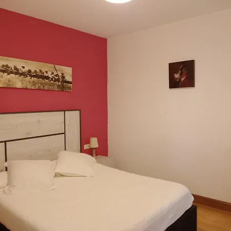 Spacieux T4 Coeur De Ville Hendaye Exterior photo